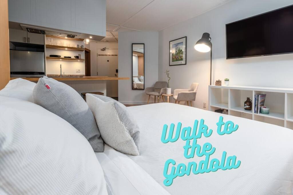 Casa Creekside - Walk To Gondola, Shops, Lakes! Whistler Exterior photo